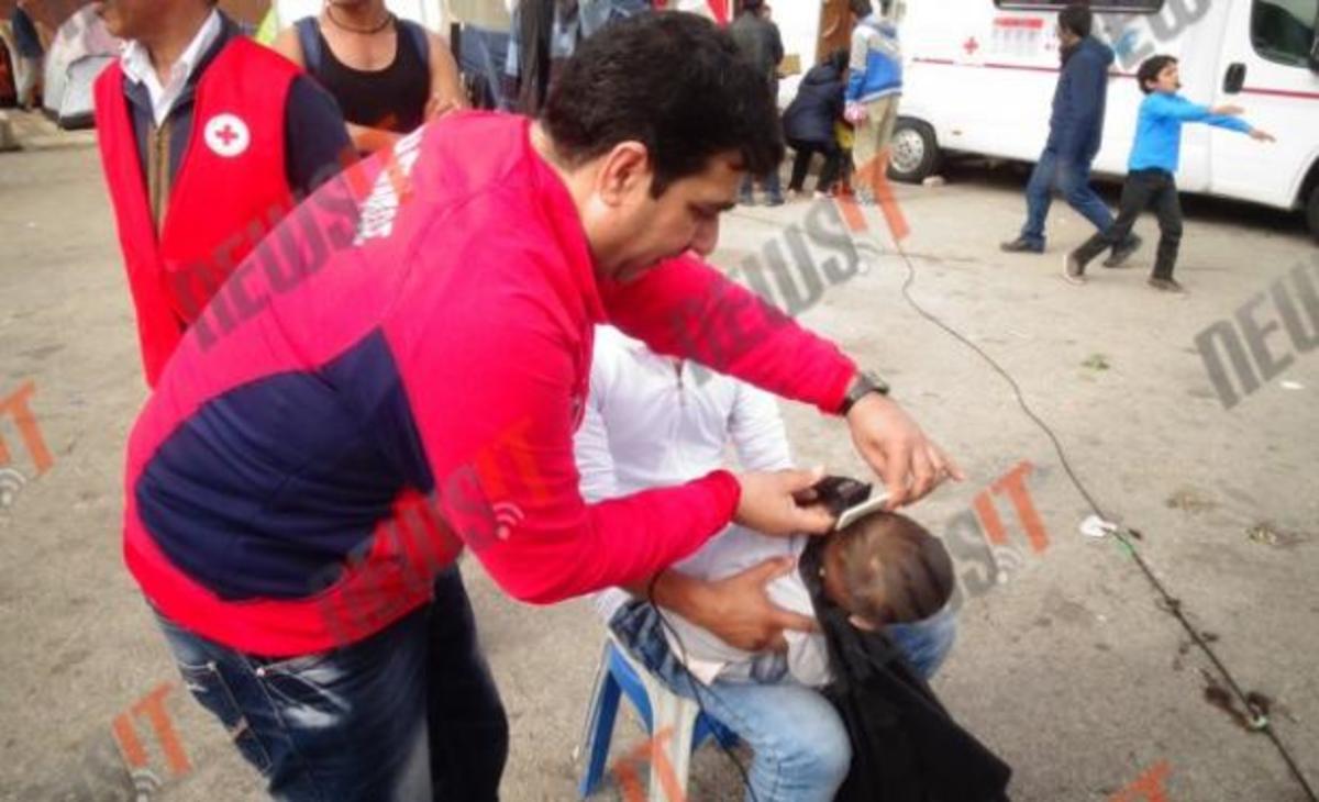 Ο κουρέας των προσφύγων! – Μια συγκινητική ιστορία