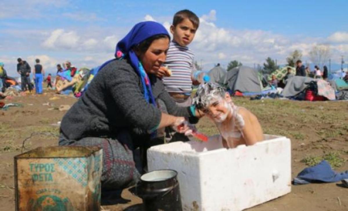 Όταν ο ήλιος βγαίνει στην Ειδομένη – Συγκλονιστικές φωτο