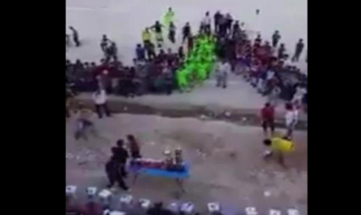 Χάος! Νέο βίντεο από το μακελειό σε ποδοσφαιρικό γήπεδο!