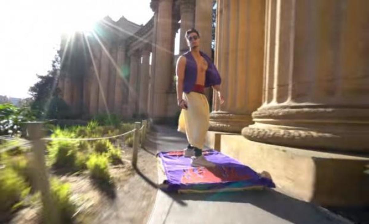 Ντύθηκε Αλαντίν και βγήκε στους δρόμους του Σαν Φρανσίσκο!