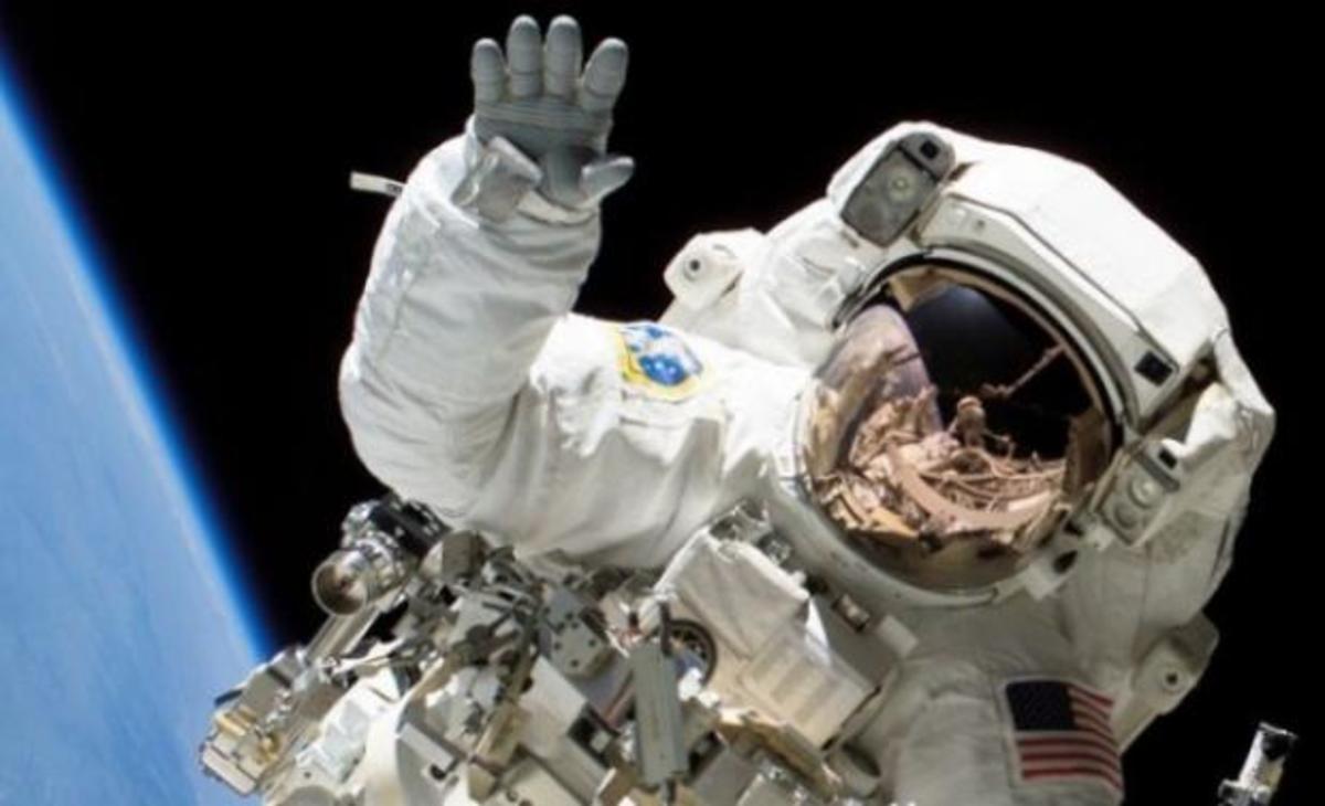 Τι θα πάθετε αν ποτέ ταξιδέψετε στο… διάστημα