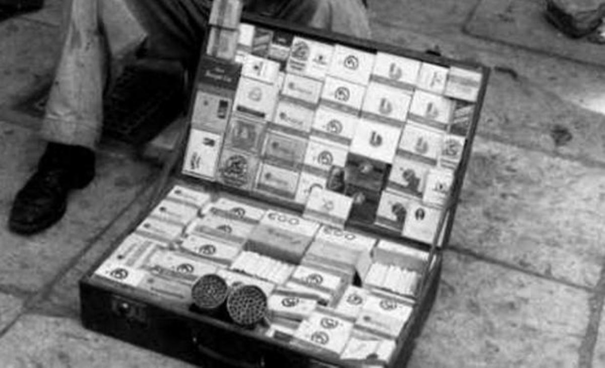 Έλληνας ηθοποιός: «Πουλούσα τσιγάρα έξω από οίκους ανοχής»