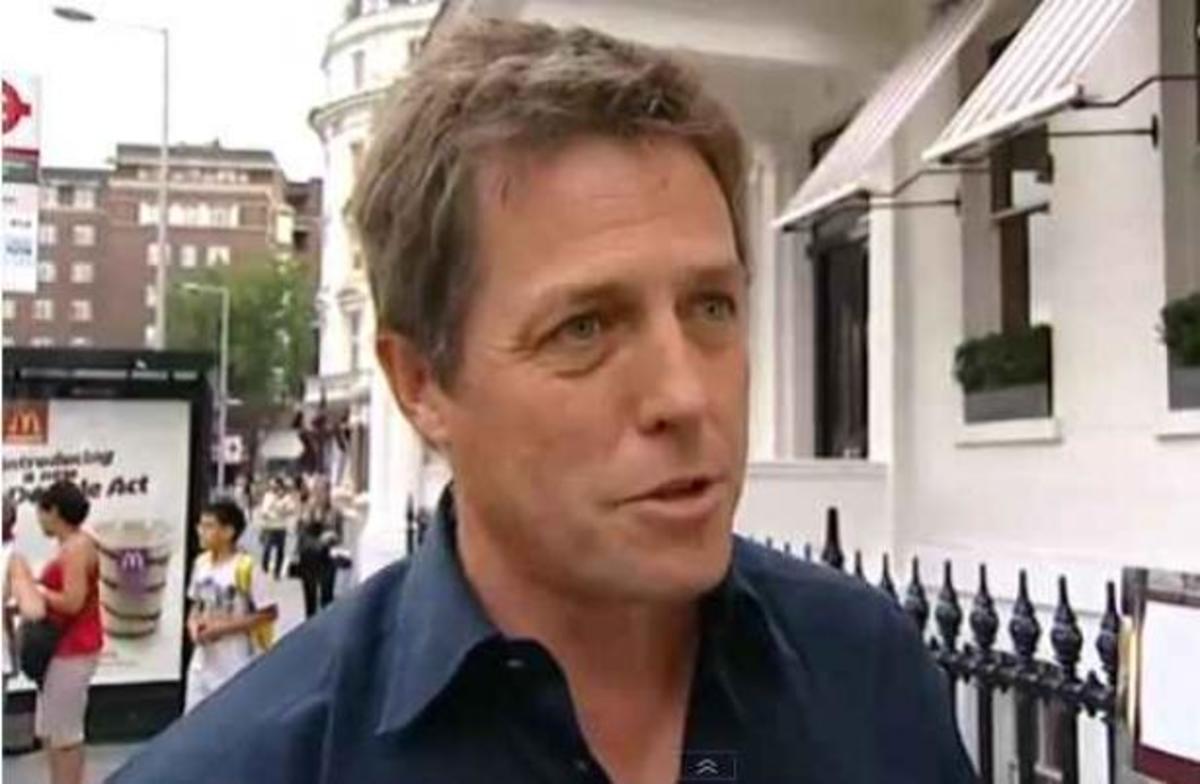 Ο Hugh Grant ανάμεσα στα θύματα των τηλεφωνικών υποκλοπών – Κλείνει η εφημερίδα μετά από 168 χρόνια!
