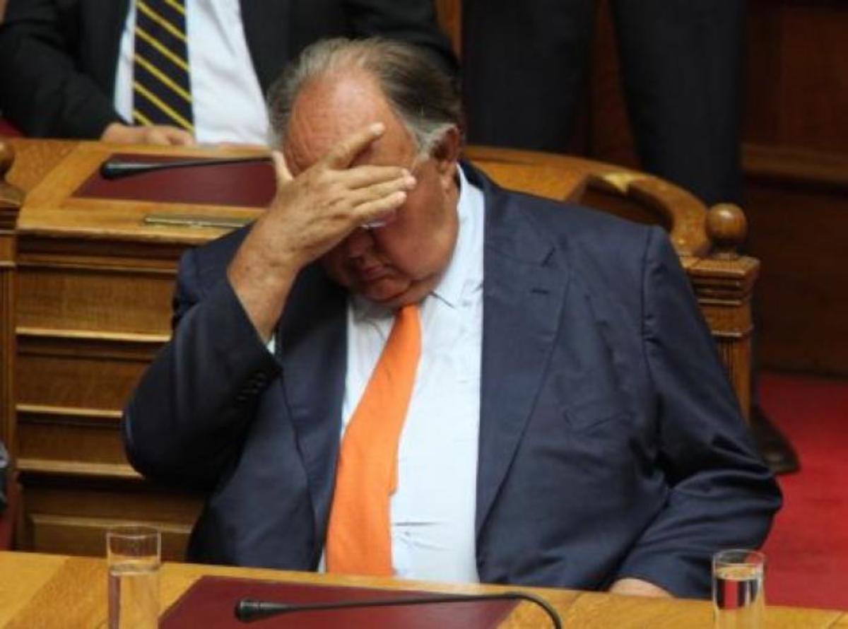 8 εκατ. ευρώ ζητάει ο Πάγκαλος από τον Ελεύθερο Τύπο για τους… τεμπέληδες!