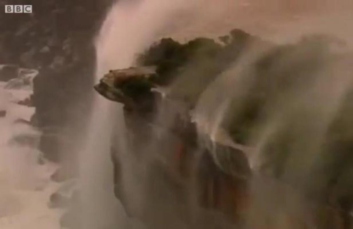 Καταρράκτες που ρέουν… προς τα πάνω!