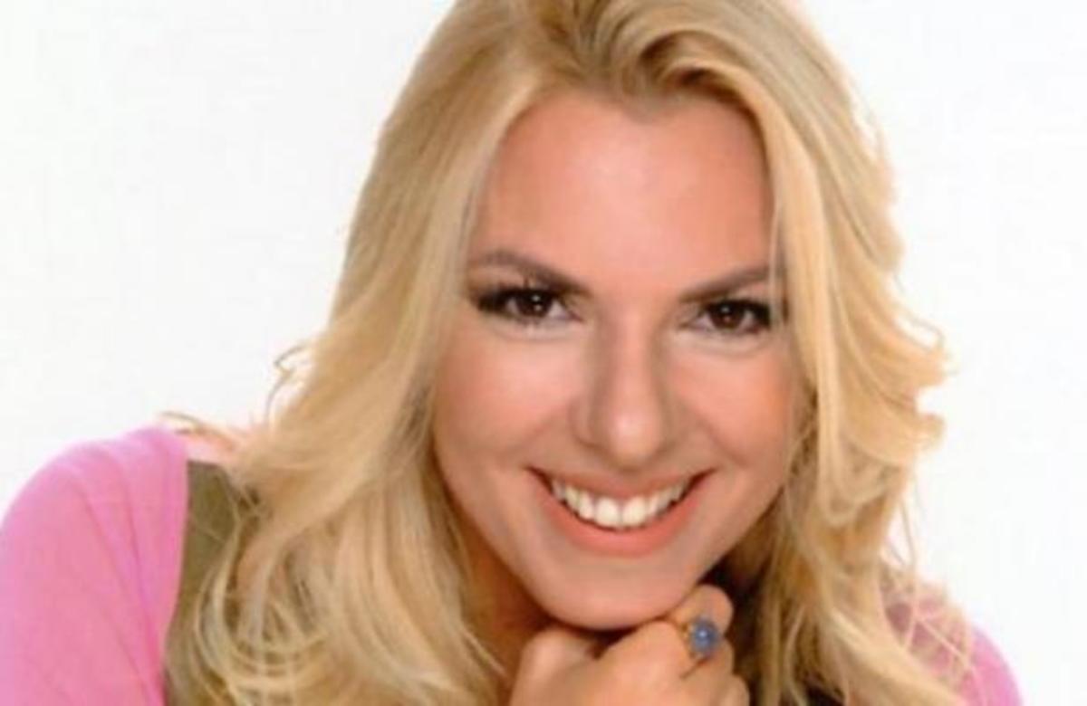 Παραμένει στο Alter η Αννίτα Πάνια