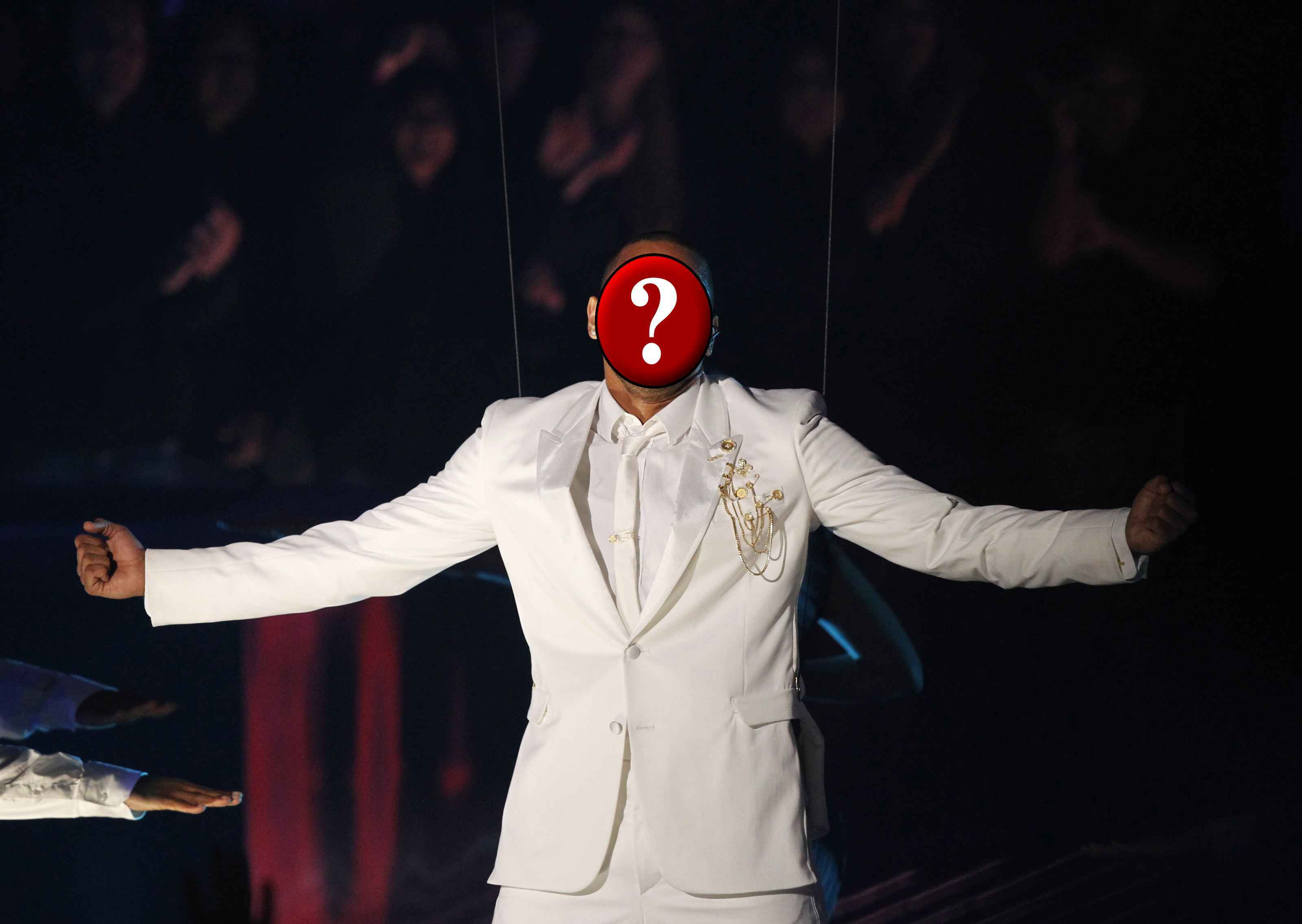 Ο σφιχτοχέρης τραγουδιστής: Θαυμάστρια βρήκε το Rolex του κι εκείνος θα την ανταμείψει με… εισιτήρια συναυλίας