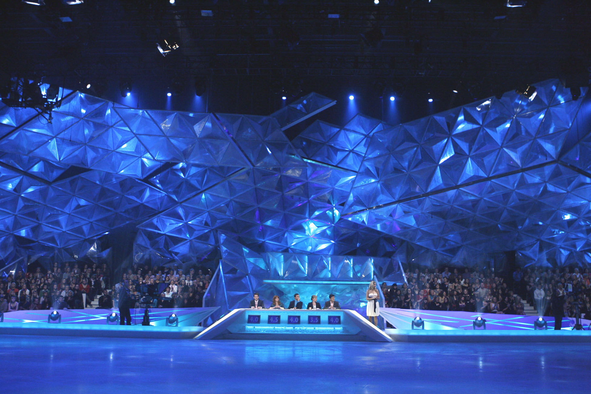 Ποιοι celebrities θα μπουν… στον πάγο!