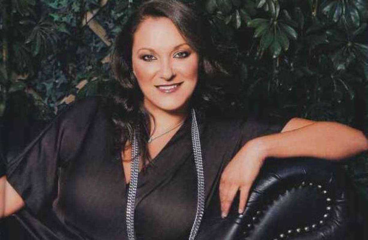 Ρένια  Λουιζίδου:”Από το Κάφε της Χαράς πήρα 10 ευρώ!”