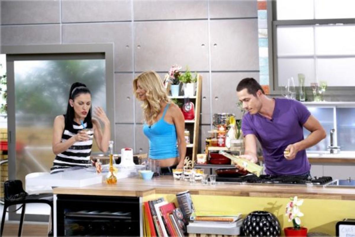 Η Ελένη Ψυχούλη επιστρέφει με εύκολες, γρήγορες και οικονομικές συνταγές