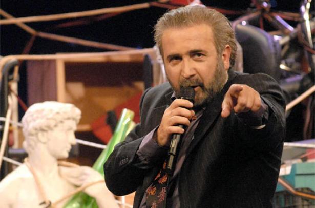 Ο Λάκης δεν έχει πια κοντά του την Ανθούλα