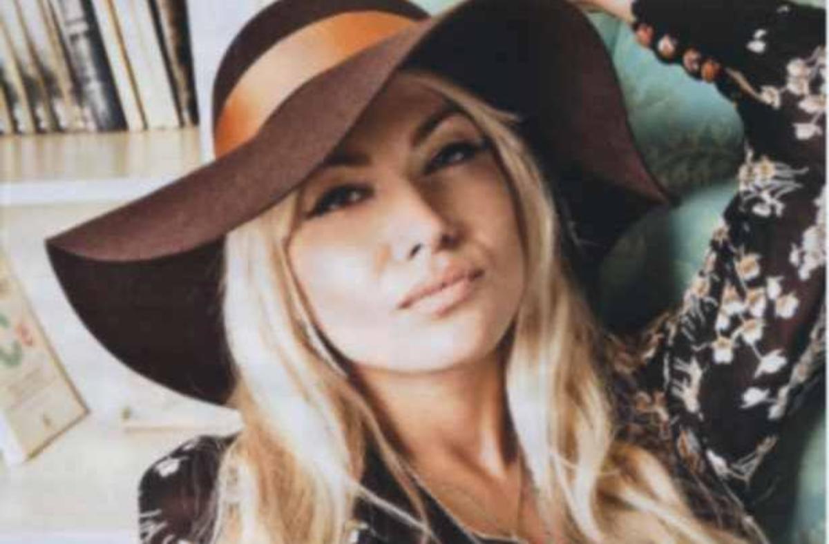 Κλέλια Ρενέση: 'Είμαι αφερέγγυα και άπιστη”!