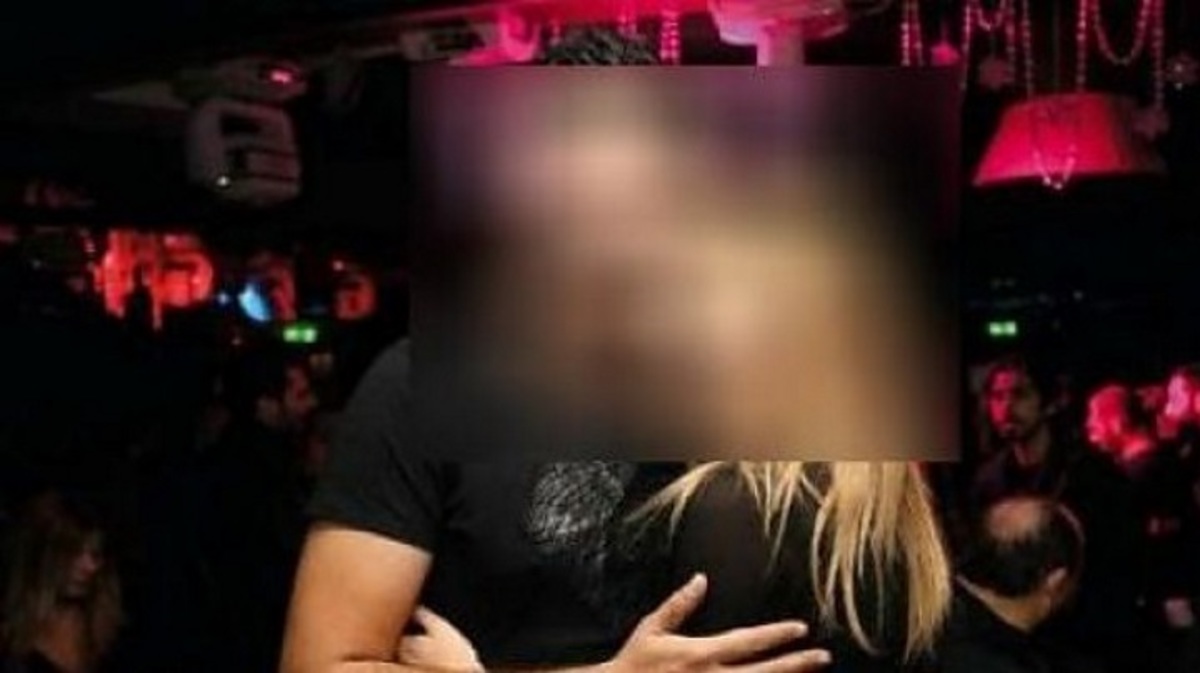 Γνωστή ηθοποιός χώρισε ένα βήμα πριν ανέβει τα σκαλιά της εκκλησίας!