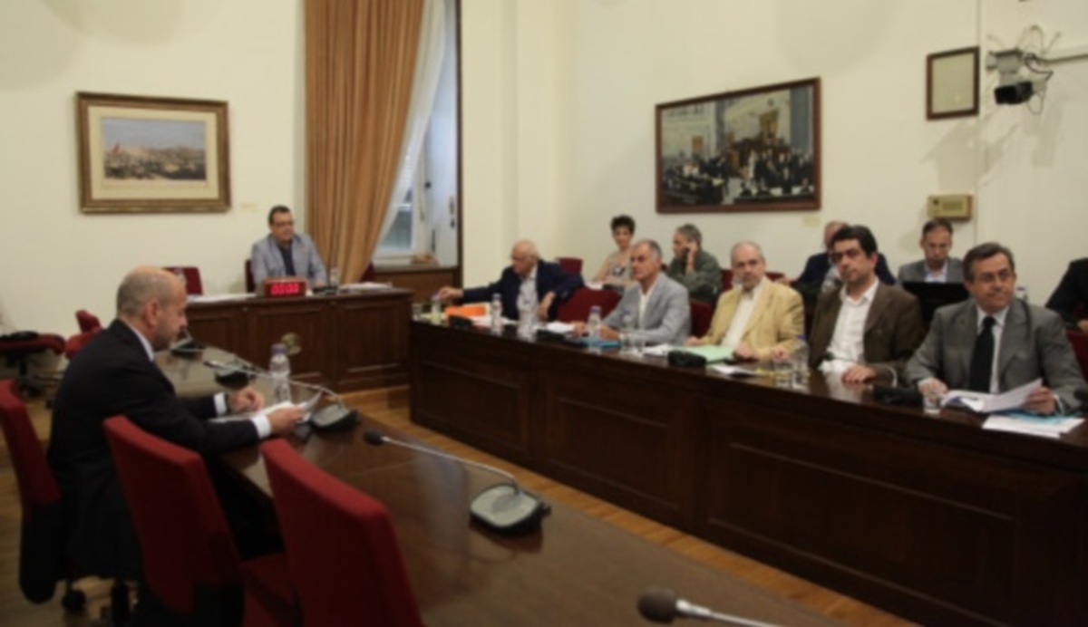 Χάος στην Εξεταστική – Φώναζαν οι βουλευτές του ΣΥΡΙΖΑ όταν ο Σταμάτης είπε: Καλά κάναμε και κλείσαμε την ΕΡΤ – Τα δάνεια του Αλαφούζου