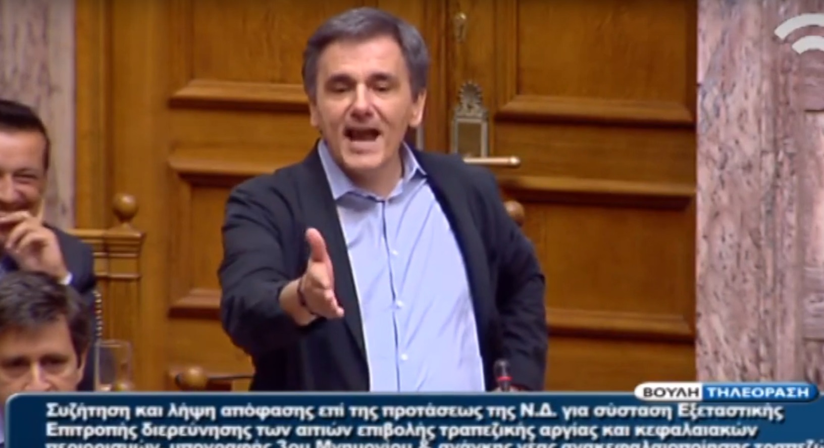 Απορρίφθηκε η πρόταση για Εξεταστική για το τρίτο Μνημόνιο – “Σκοτώθηκαν” με βρισιές και ειρωνείες – Τζαβάρας σε Τσακαλώτο: Άντε μάθε ελληνικά