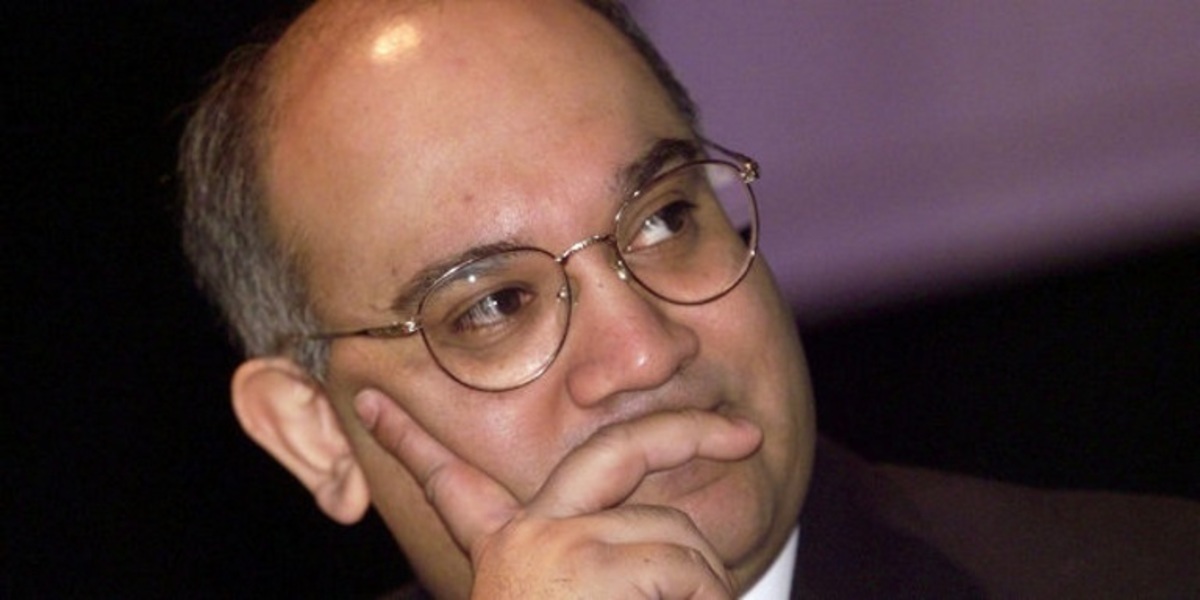 Αποκαλυπτικοί διάλογοι βουλευτή με ζιγκολό! “Θα τον γ@μ… πρώτο ή όλοι μαζί;” [pics,vid]