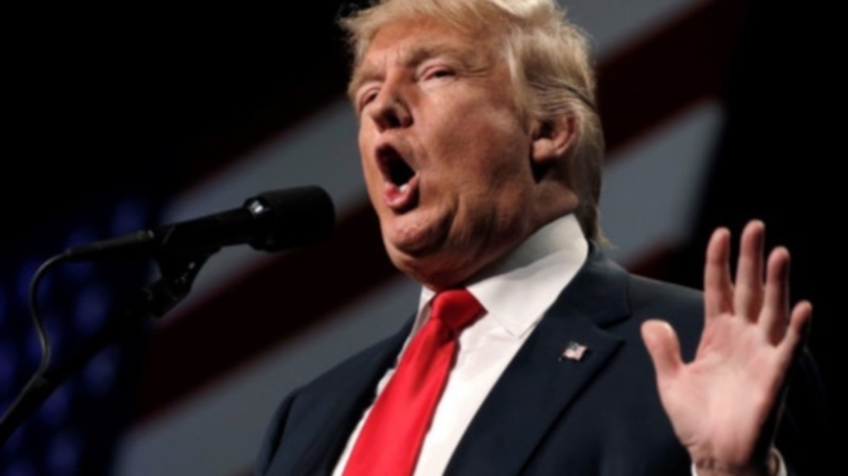 “Donald Trump, 23 χρόνια (θλιβερές) επιτυχίες” – Όλα τα σεξιστικά “μαργαριτάρια” [vids]