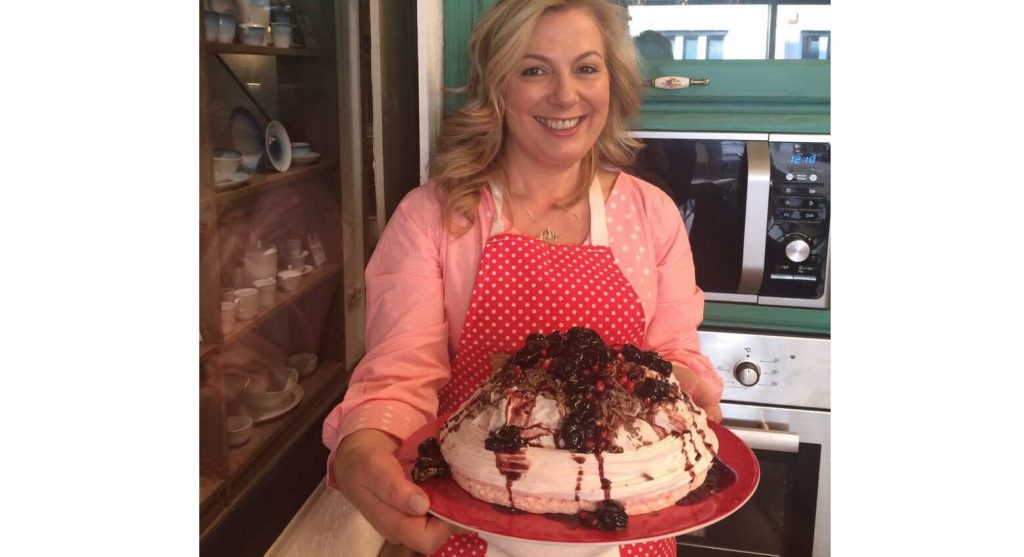 Ντίνα Νικολάου