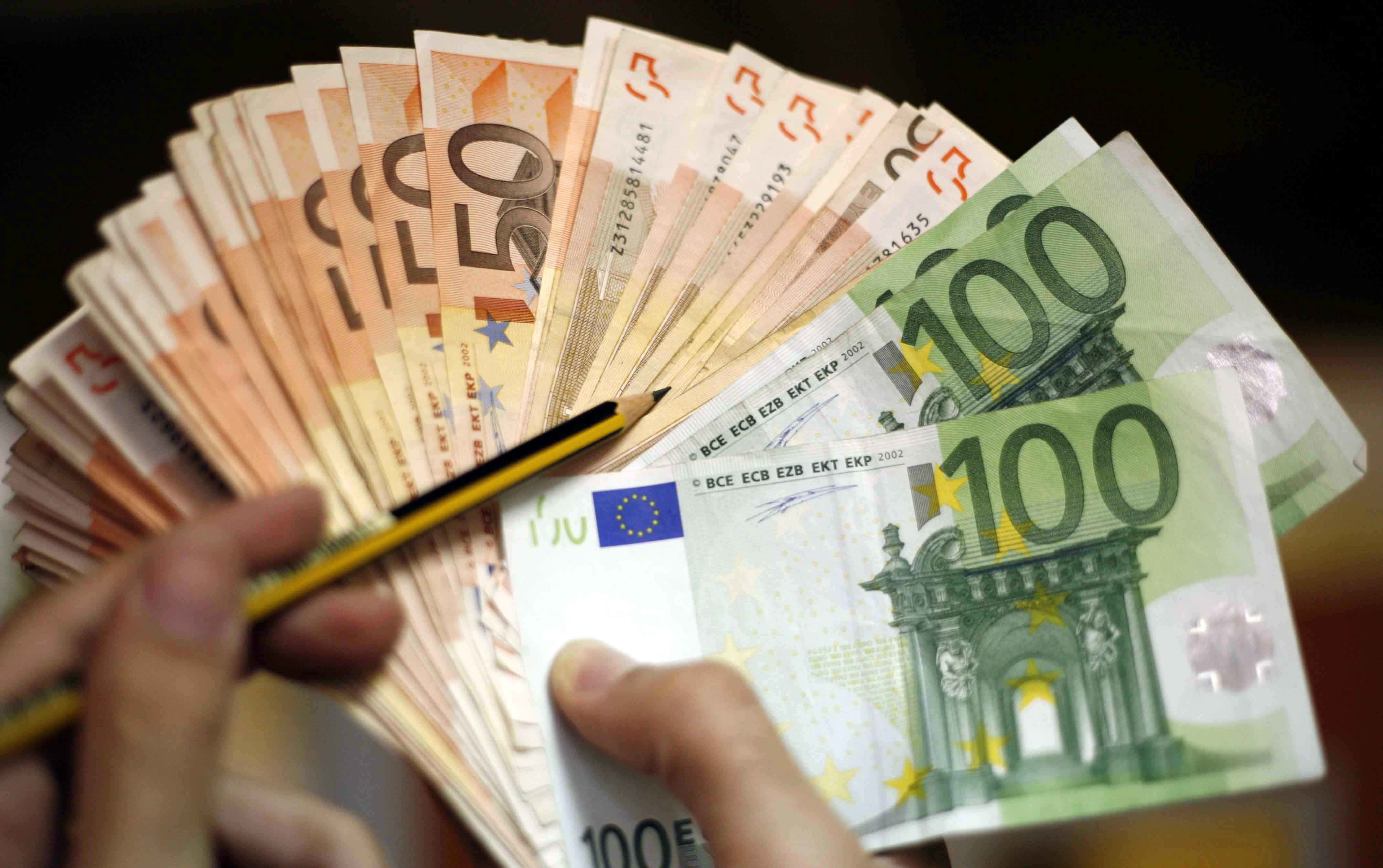 Τζόκερ: Χαρούμενη ”χρυσή” Πρωτοχρονιά – Έτσι γεμίζουν οι τραπεζικοί τους λογαριασμοί!