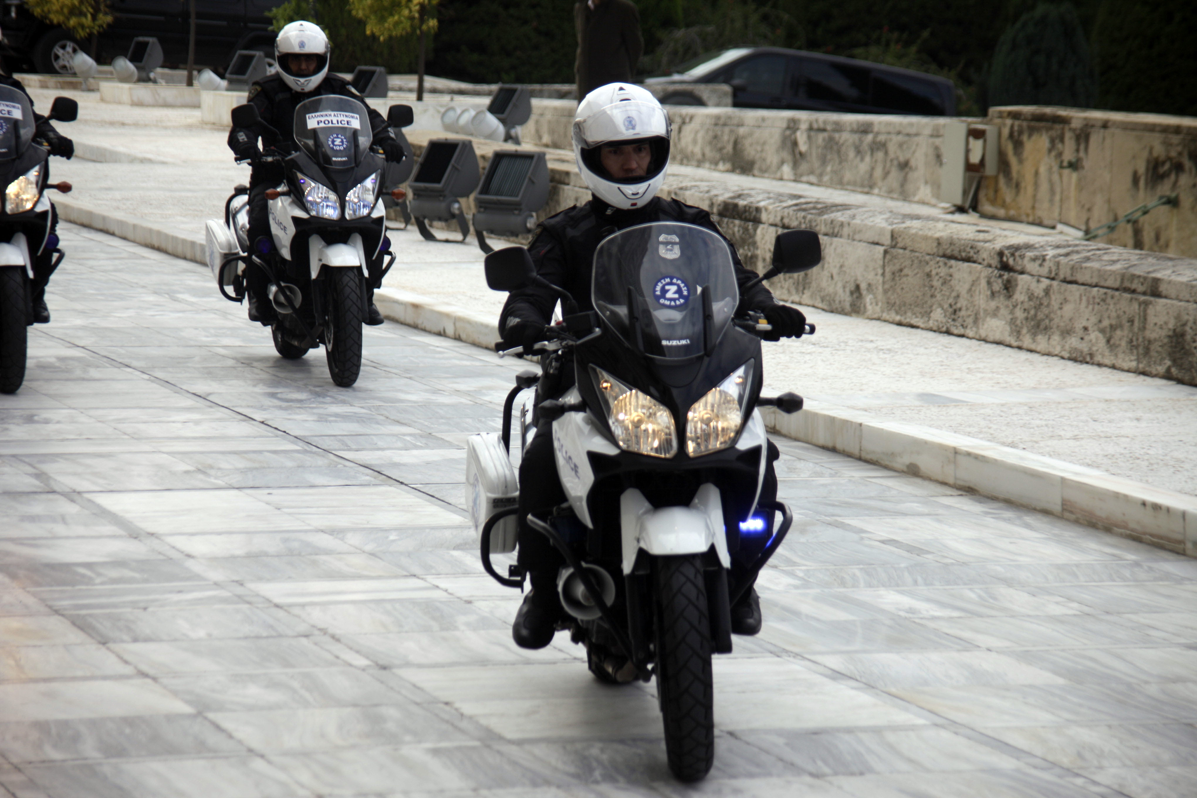 Πυροβολισμοί στο Μαρούσι – Άγρια καταδίωξη – Μάχη των αστυνομικών με τους ληστές
