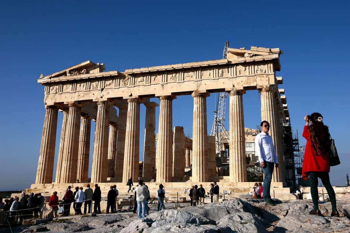 Αστέρες του Χόλιγουντ και 2 εκατ. ευρώ η πρόταση της Gucci για την επίδειξη μόδας στον Παρθενώνα