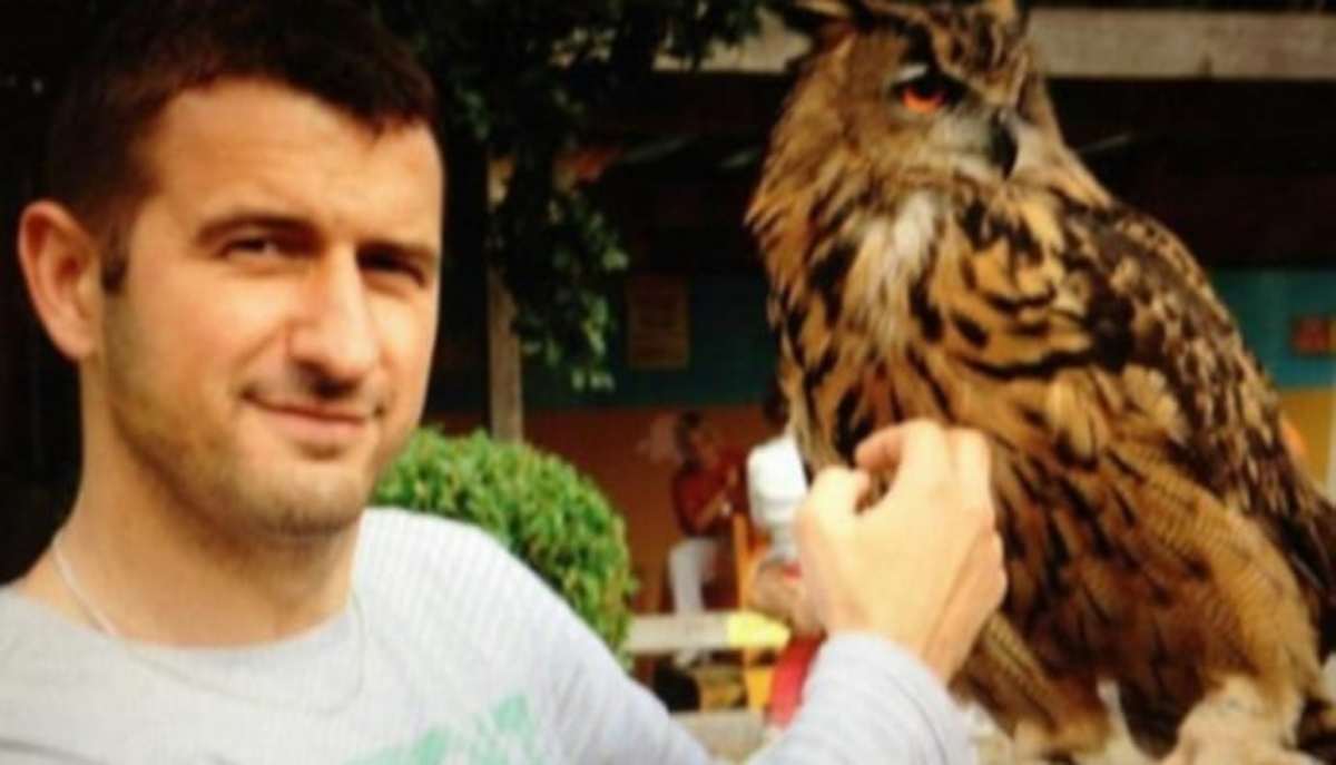 Πέθανε λίγο πριν τον τερματισμό μπροστά στη γυναίκα και την κόρη του