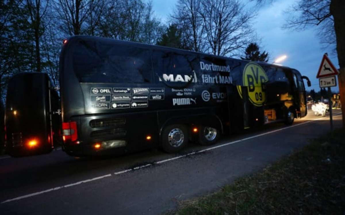Εκρήξεις στο πούλμαν της Dortmund: Βρήκαν σημείωμα με την ανάληψη ευθύνης – “Στόχευαν την ομάδα”!