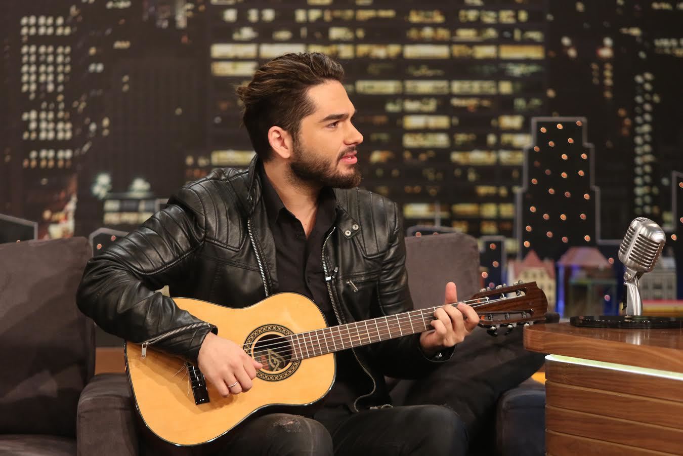 The 2night Show: Οι αποψινοί καλεσμένοι του Γρηγόρη Αρναούτογλου