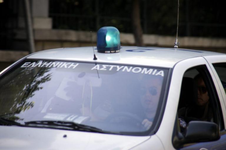 Ο «Πρύτανης» της απάτης που προσποιούνταν το «δεξί χέρι» της Βασιλικής Θάνου – Το τηλεφώνημα στο Μαξίμου που τον «ξεσκέπασε»