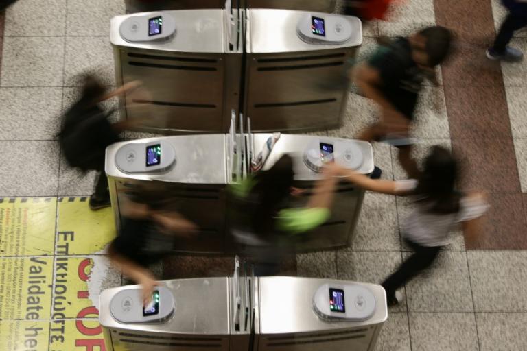 Ηλεκτρονικό εισιτήριο: Συγγνώμη Σπίρτζη για την ταλαιπωρία – Μέχρι πότε δόθηκε παράταση για τις προσωποποιημένες κάρτες – Όλες οι κρίσιμες… ημερομηνίες