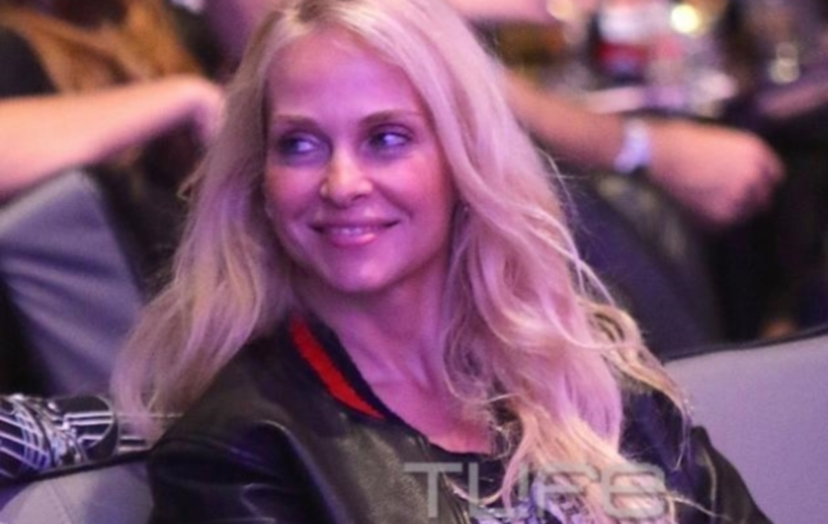 Μαρί Κωνσταντάτου: Βραδινή έξοδος στα μπουζούκια μετά τα δύσκολα που πέρασε! [pics]