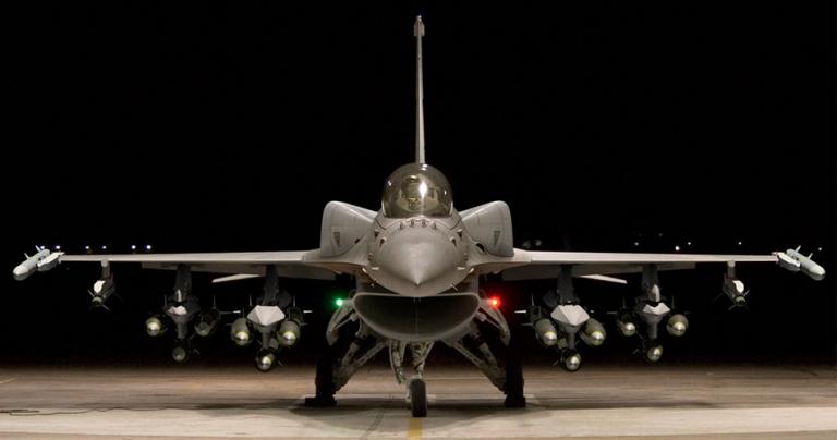Πόλεμος για τα F16 – Στήριξη Τράμπ με κόστος… 2,4 δισ.
