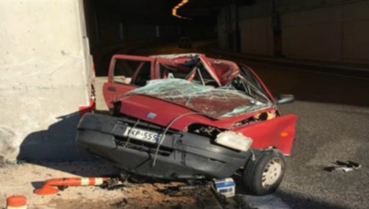 24χρονη νεκρή σε φρικτό τροχαίο στην Αττική Οδό – Έπεσε σε τοίχο σήραγγας