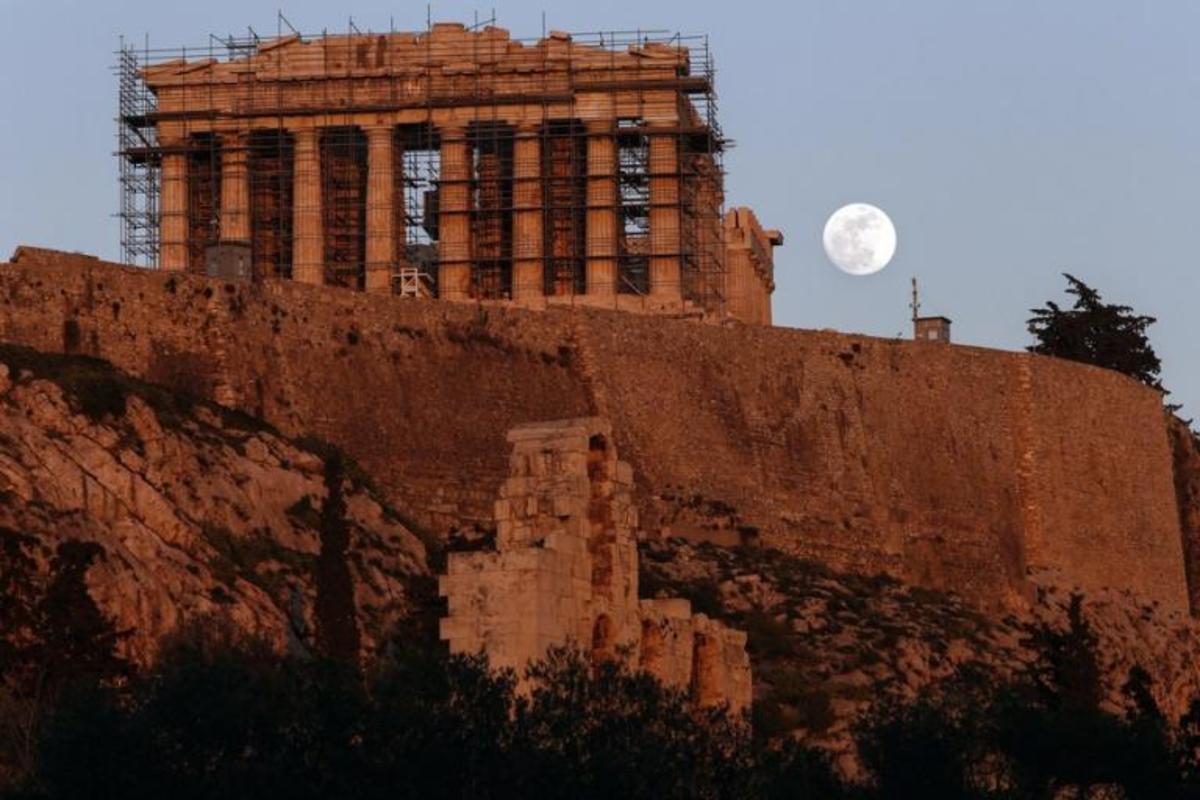 Έρχεται το «σούπερ μπλε ματωμένο φεγγάρι»- Τρία σπάνια φαινόμενα σε ένα μετά από… 152 χρόνια