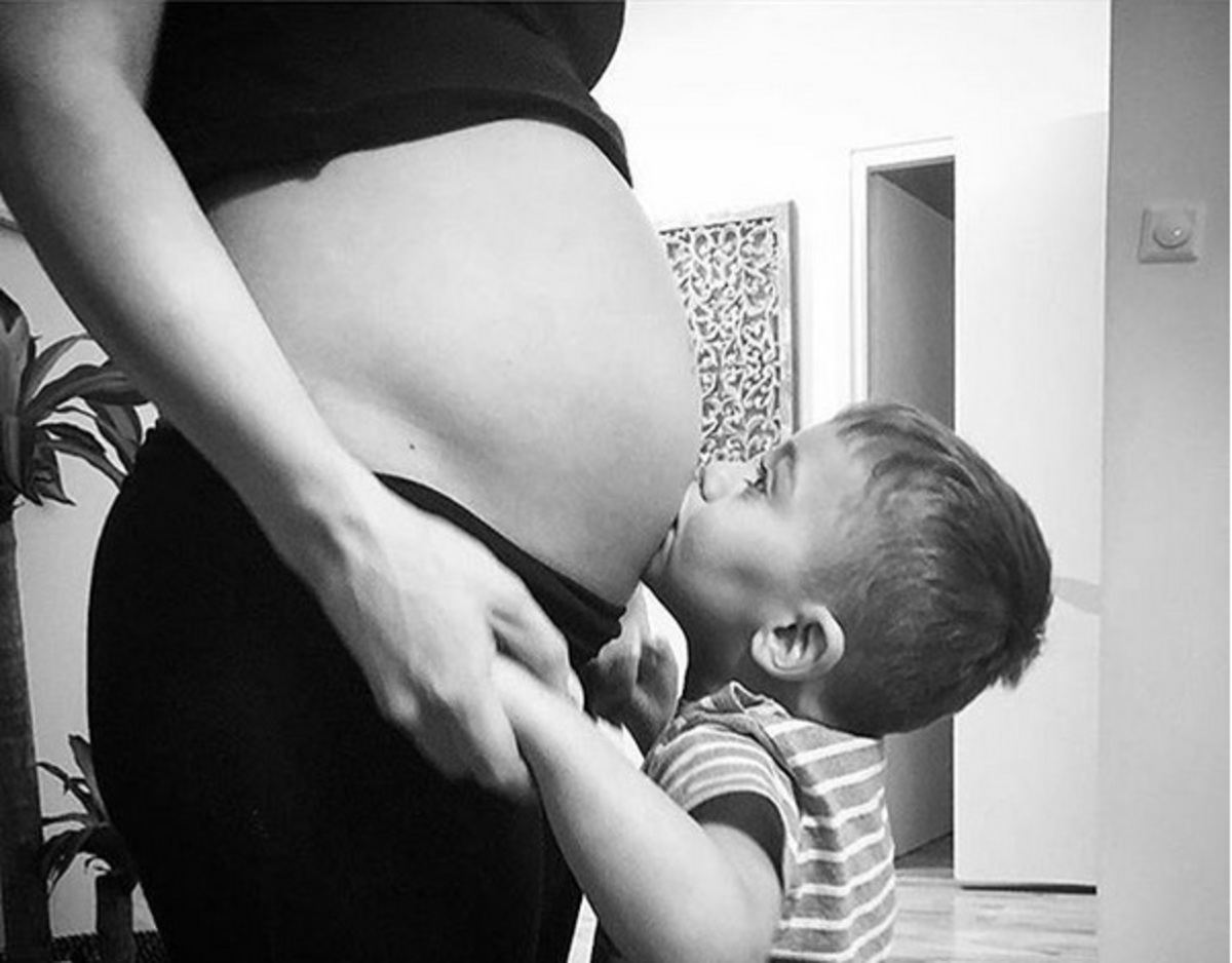 Ανυπομονεί για το νέο μέλος της οικογένειάς του! [pics]