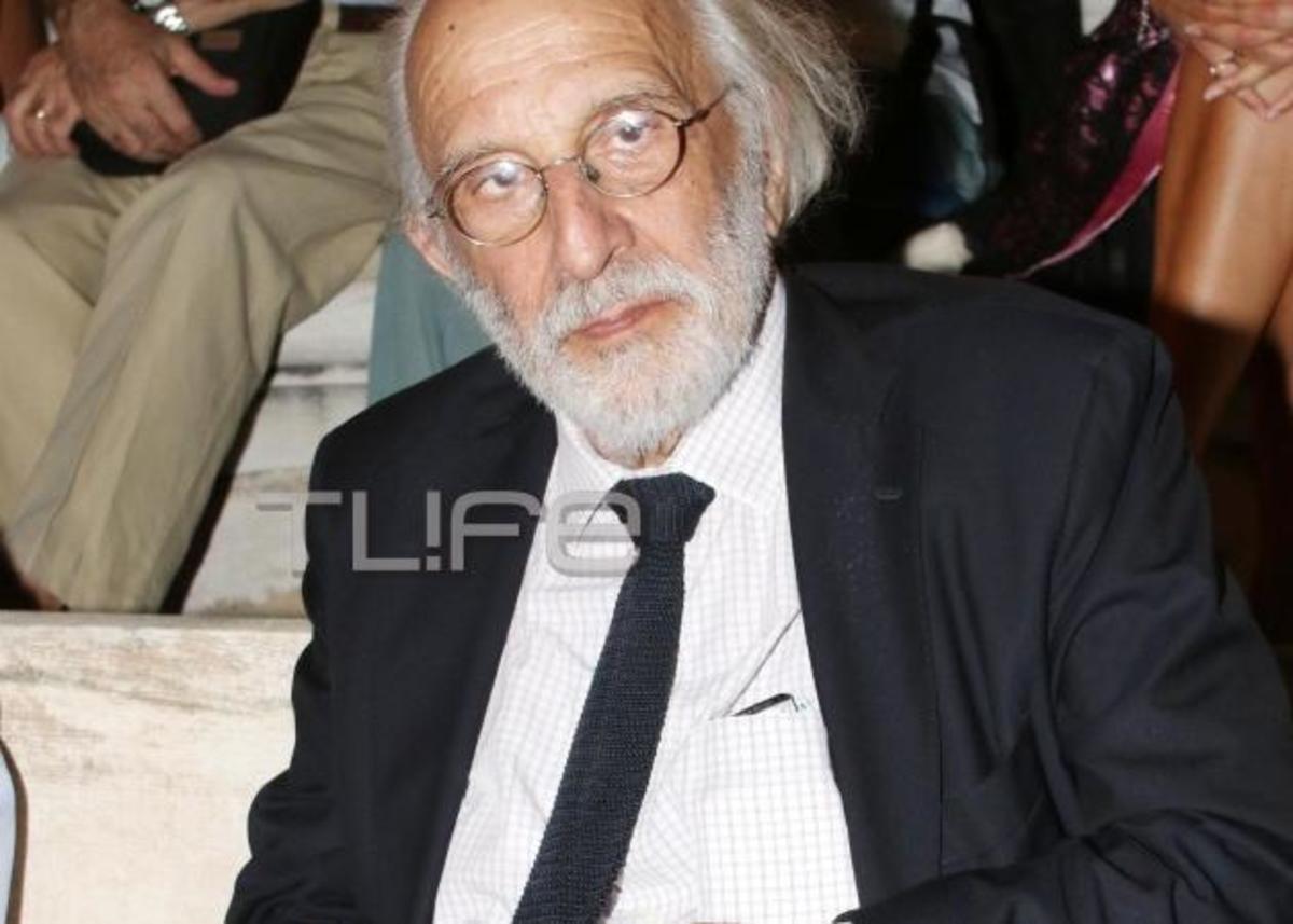 Περιπέτεια με ακάλυπτες επιταγές για τον Αλέξανδρο Λυκουρέζο – Επίδοση κατασχετηρίου στο σπίτι του στο Κολωνάκι