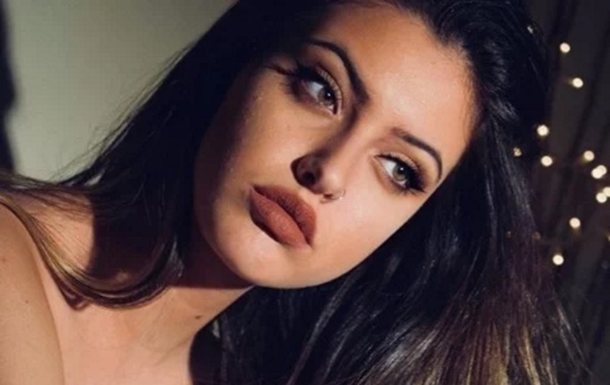 Δανάη Λιβιεράτου: Κάνει τζακούζι ανάμεσα στους ουρανοξύστες του Ντουμπάι! [pics,vid]