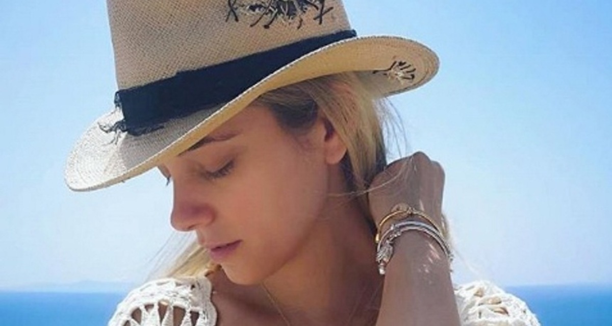 Δούκισσα Νομικού: Νέα εξόρμηση στην Μύκονο με τον μικρό Σάββα! [pic]