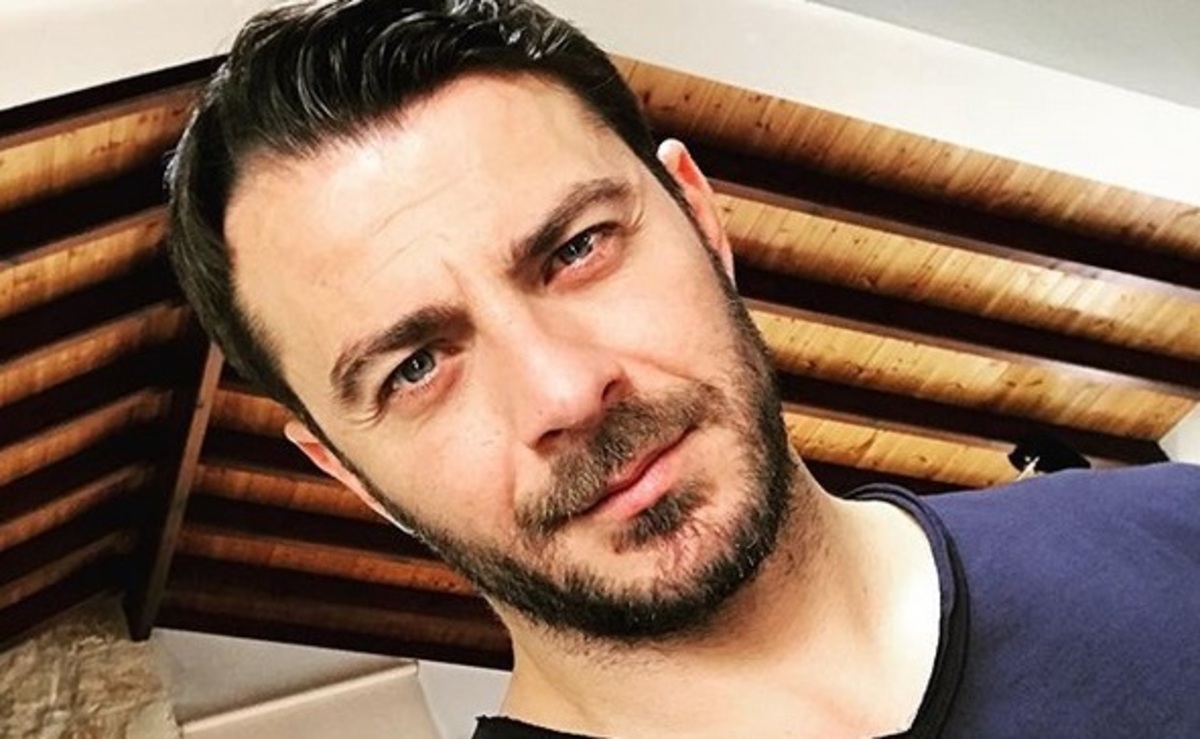 Συγκλονίζει ο Γιώργος Αγγελόπουλος: «Σήμερα έχασα έναν δικό μου άνθρωπο…»