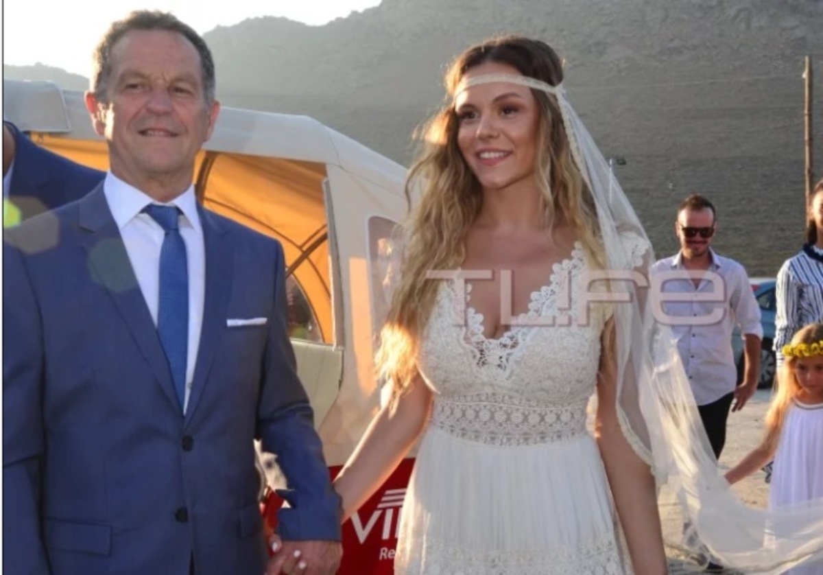 Γιώργος Χρανιώτης: Παντρεύτηκε την αγαπημένη του στην Τήνο! Αποκλειστικές φωτογραφίες