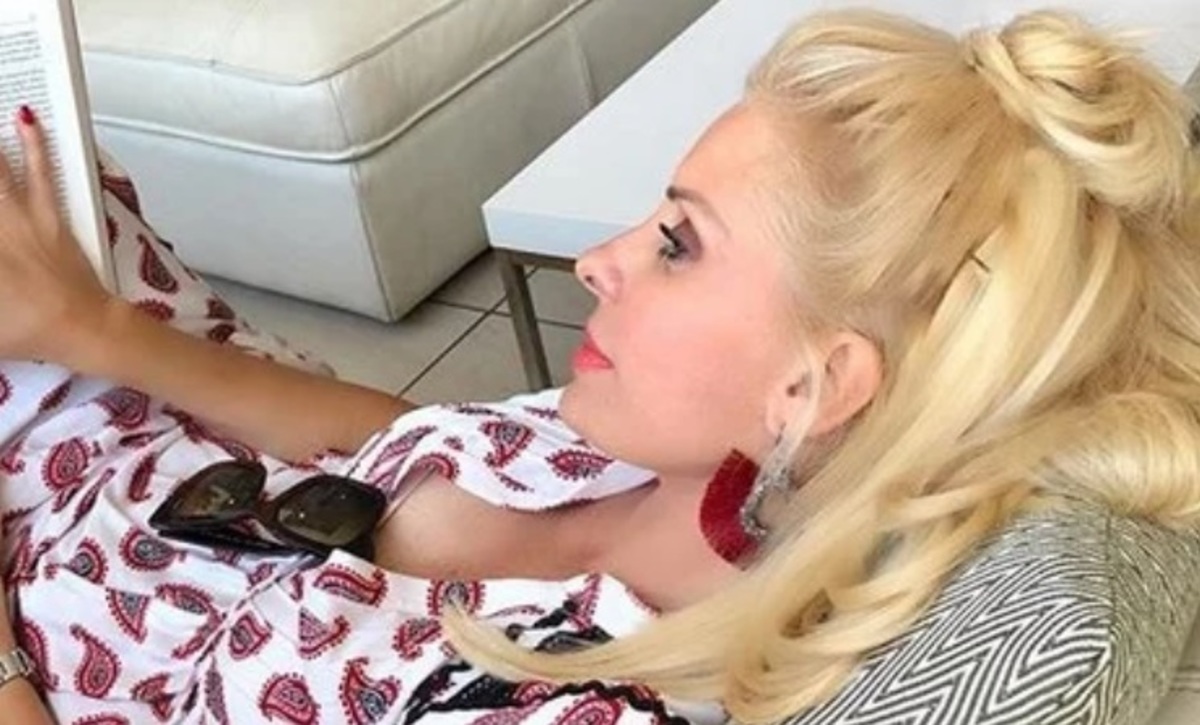 Ελένη Μενεγάκη: Οι αναμνήσεις της από το 2004 αγκαλιά με τον Άγγελο Λάτσιο και τον Θοδωρή Μισόκαλο! [pics]