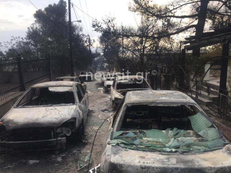 Φρίκη! Πρόεδρος Ελληνικού Ερυθρού Σταυρού: Βρήκαμε άλλους 26 νεκρούς αγκαλιασμένους τον έναν πάνω στον άλλον!