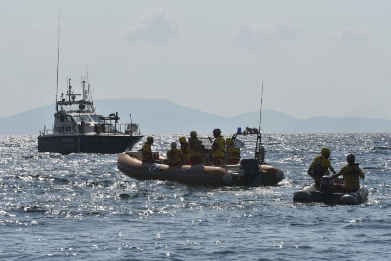 Οργή! Ήξεραν για νεκρούς από τις επτά το απόγευμα – Το σήμα του Λιμενικού που καίει