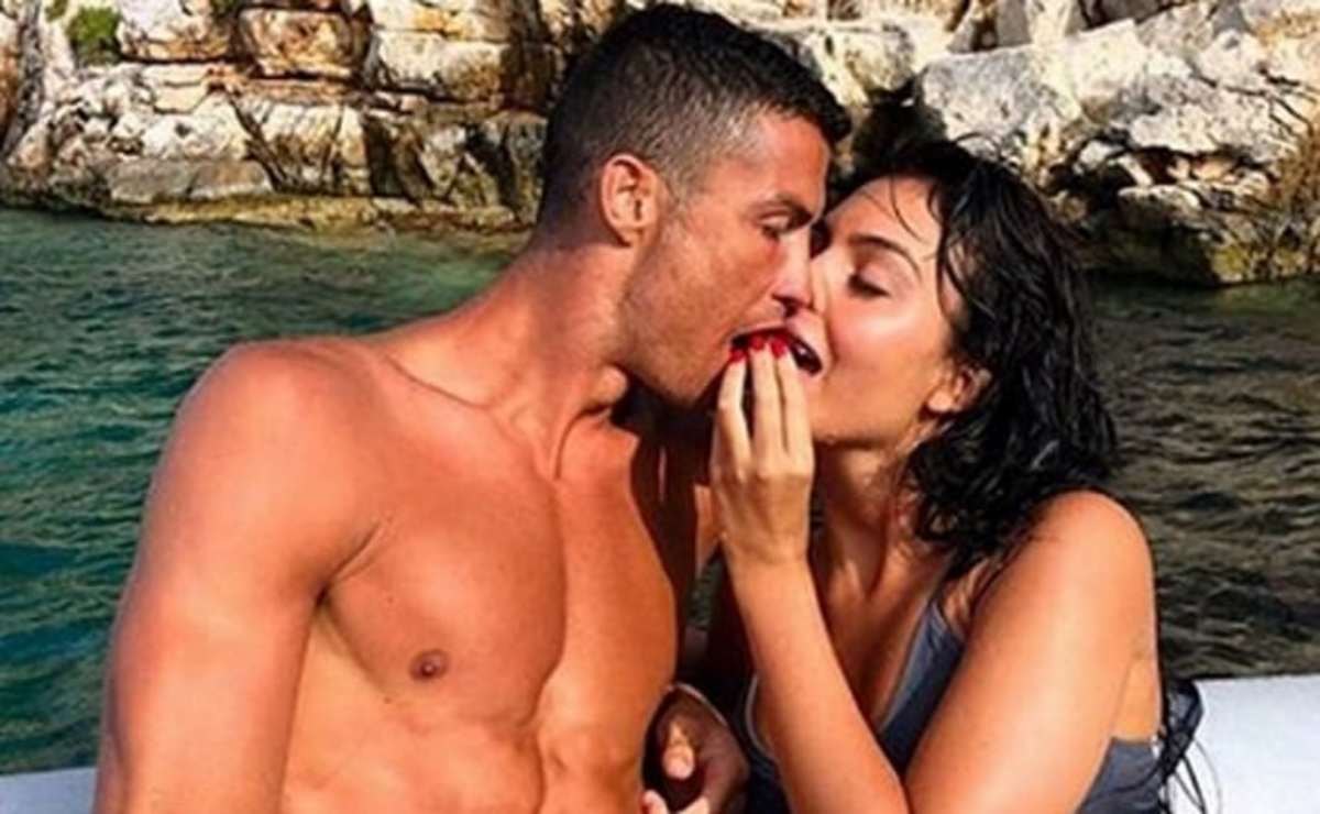 Μεσσηνία: Το πουρμπουάρ του Κριστιάνο Ρονάλντο – Τους «κούφανε» την τελευταία μέρα των διακοπών του [pics]