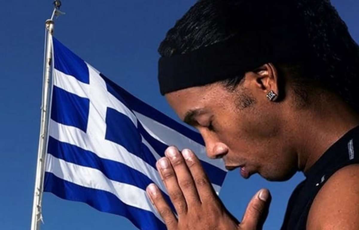Προσεύχεται και ο Ροναλντίνιο! «Πονάω για την Ελλάδα – Κουράγιο αδέρφια μου» [pic]