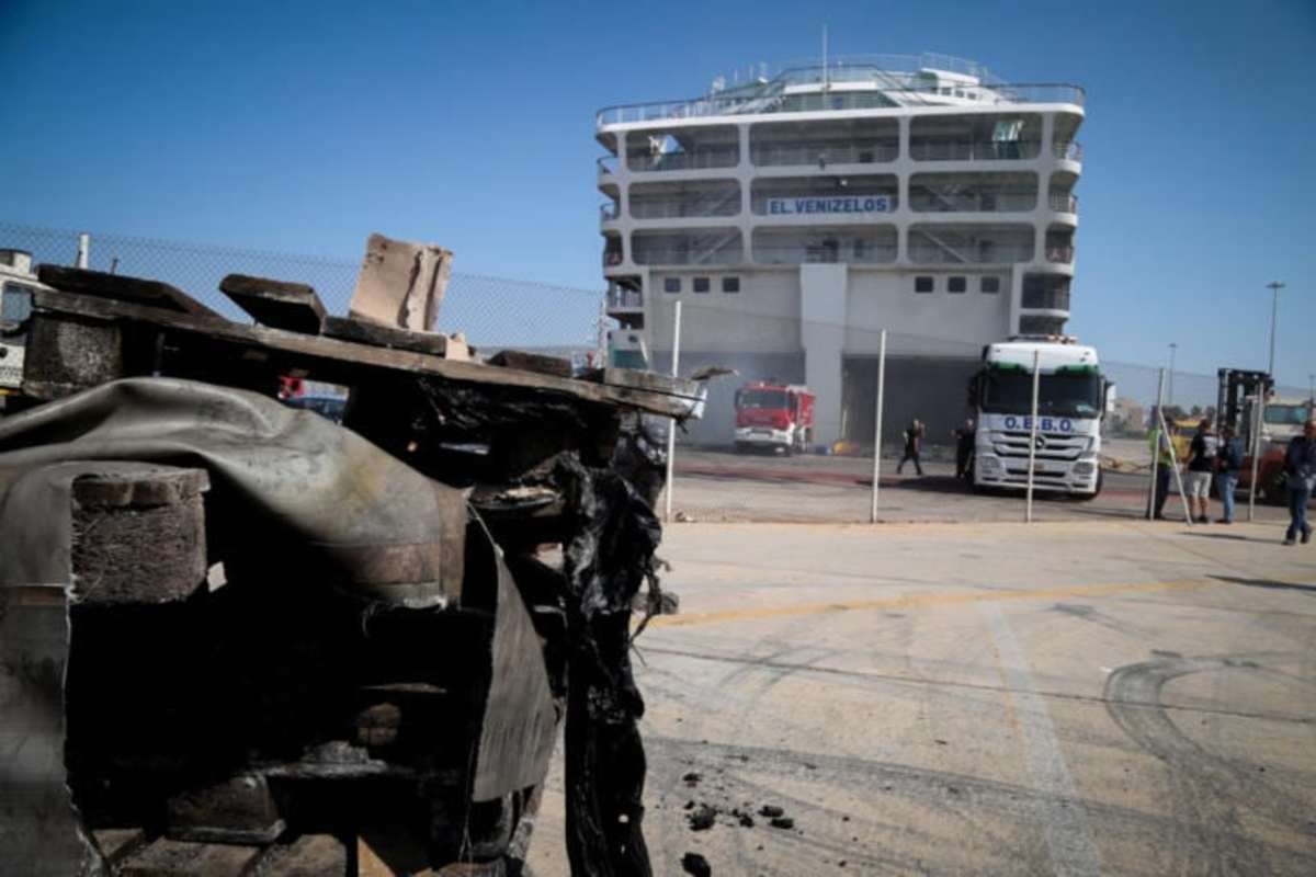 Ελευθέριος Βενιζέλος: Εντολή να εκκενωθεί το πλοίο! Πήρε ξανά κλίση!