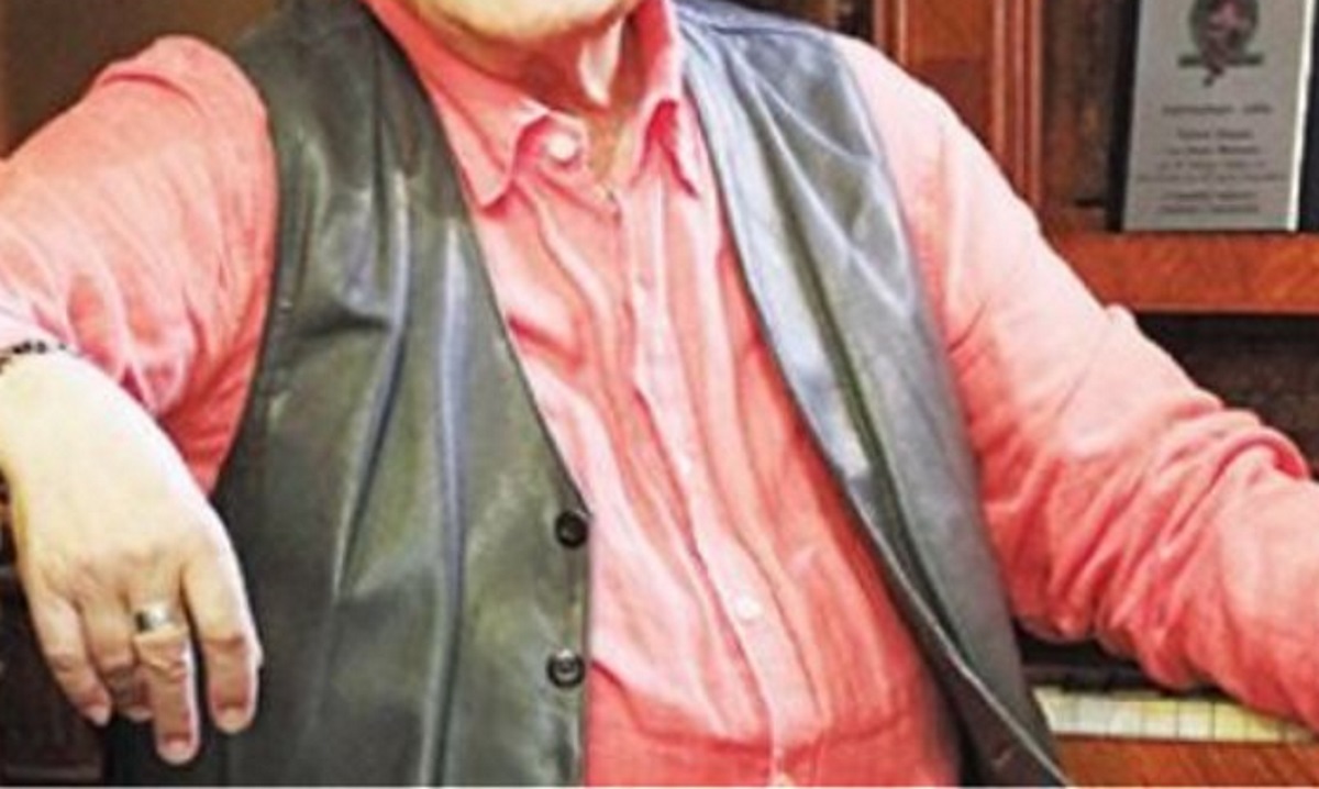 Κώστας Βενετσάνος