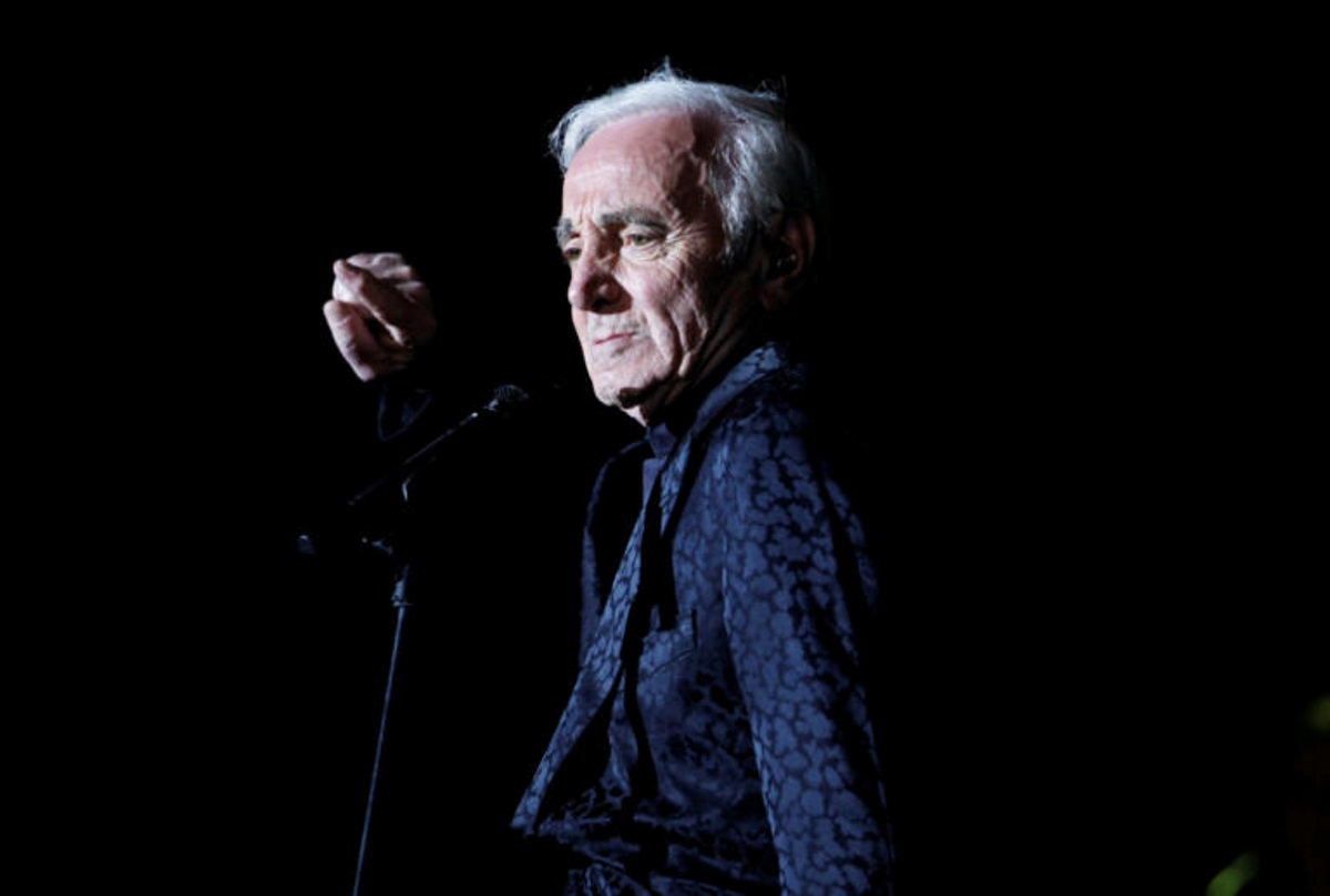 “Σίγησε” η φωνή της Γαλλίας – Θρήνος για τον Charles Aznavour, “έφυγε” σε ηλικία 94 ετών