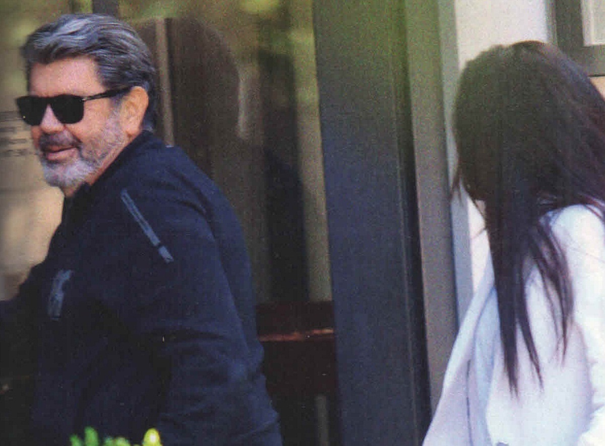 Γιάννης Λάτσιος: Για καφέ στην Κηφισιά με μελαχρινή καλλονή!