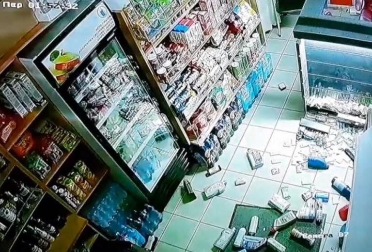 Σεισμός στη Ζάκυνθο: Τα βίντεο του τρόμου!